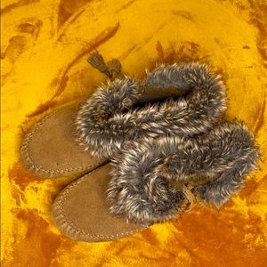 Minnetonka Booties